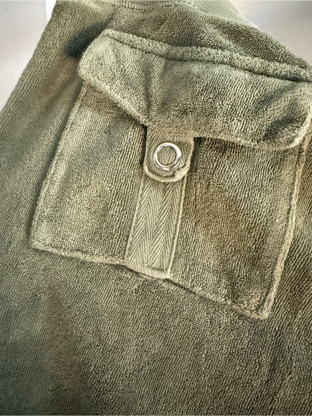 Juicy Couture Olive Green Valor Pants with Button Flap Pockets - Picture 8 of 13